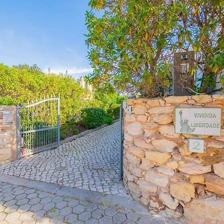 Vivenda Liberdade Villa *